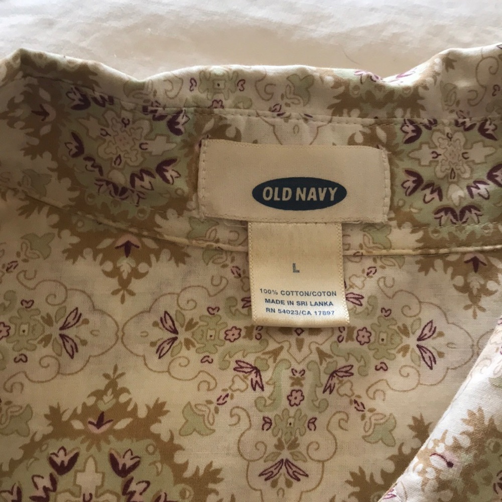 Retro Shirt - Picture 3 of 4